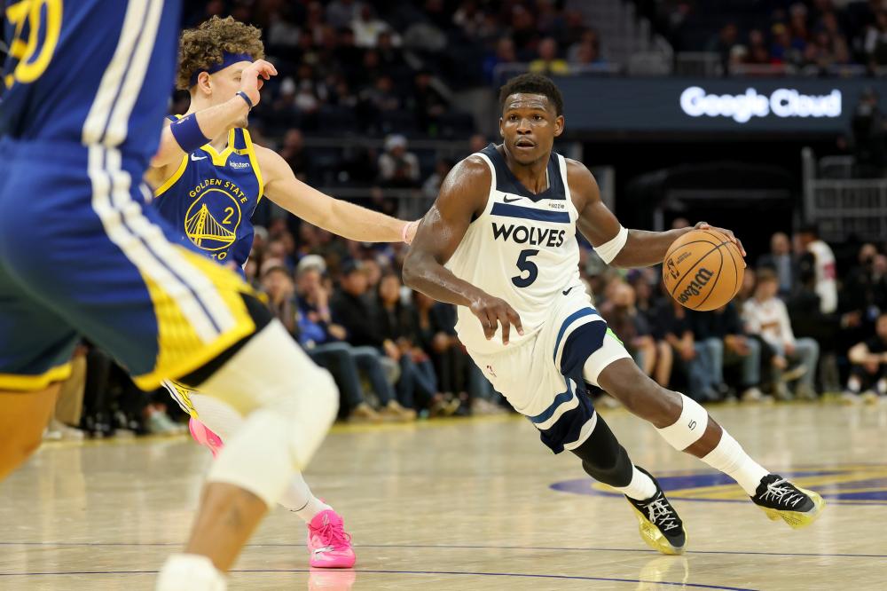 当阿伦对麦 当阿伦对麦